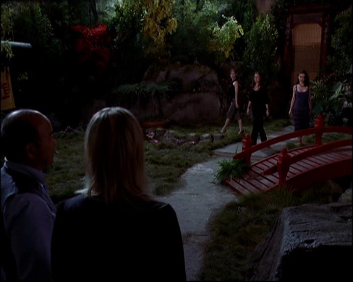 Charmed-Online-dot-814-12AngryZen1900.jpg Charmed-Online-dot-814-12AngryZen1900.jpg