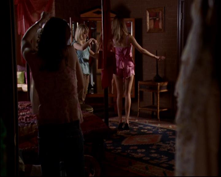 Charmed-Online-dot-816EngagedAndConfused0012.jpg