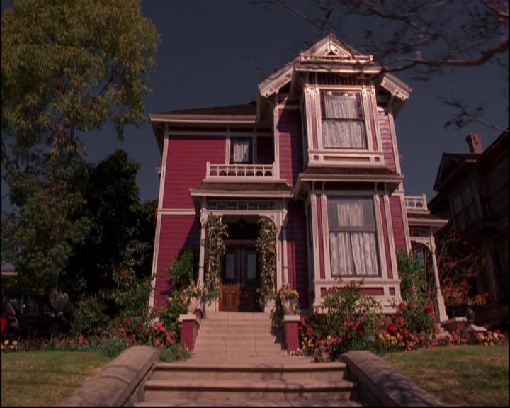 Charmed-Online-dot-816EngagedAndConfused0158.jpg Charmed-Online-dot-816EngagedAndConfused0158.jpg