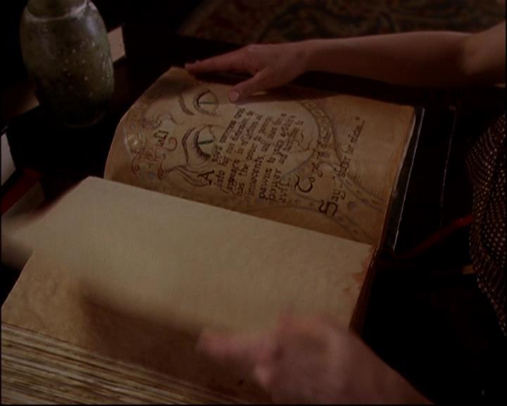 Charmed-Online-dot-816EngagedAndConfused0160.jpg Charmed-Online-dot-816EngagedAndConfused0160.jpg