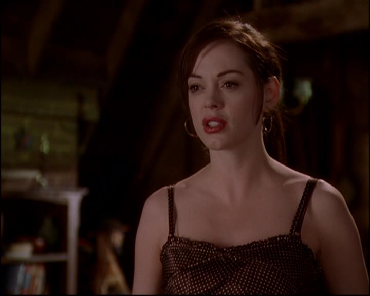 Charmed-Online-dot-816EngagedAndConfused0211.jpg Charmed-Online-dot-816EngagedAndConfused0211.jpg