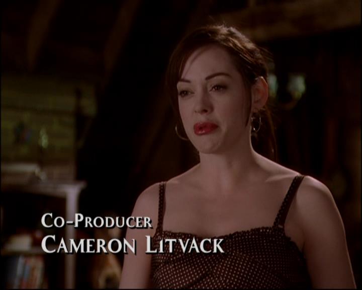 Charmed-Online-dot-816EngagedAndConfused0216.jpg Charmed-Online-dot-816EngagedAndConfused0216.jpg