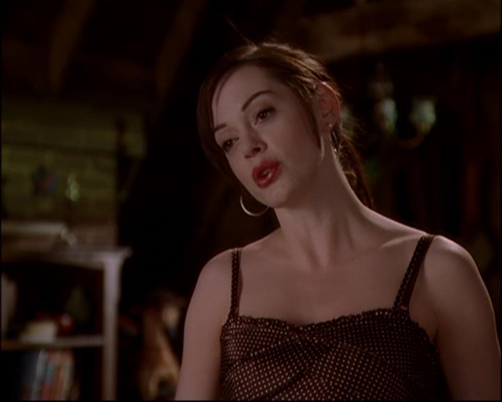 Charmed-Online-dot-816EngagedAndConfused0228.jpg Charmed-Online-dot-816EngagedAndConfused0228.jpg