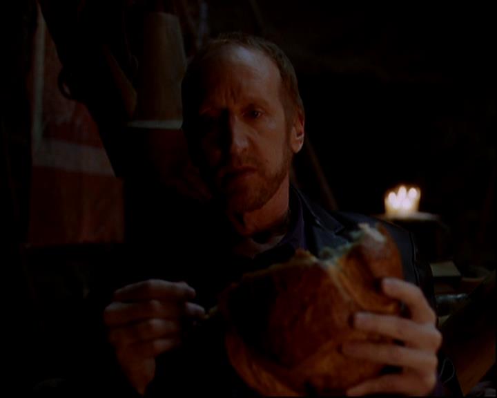 Charmed-Online-dot-816EngagedAndConfused0293.jpg Charmed-Online-dot-816EngagedAndConfused0293.jpg