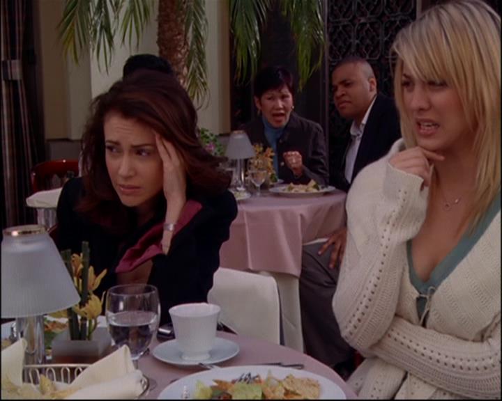 Charmed-Online-dot-816EngagedAndConfused0303.jpg
