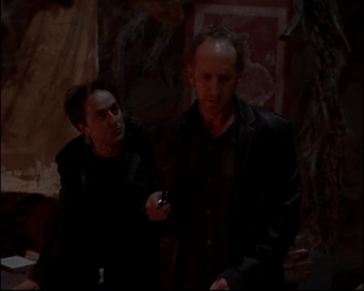 Charmed-Online-dot-816EngagedAndConfused0607.jpg