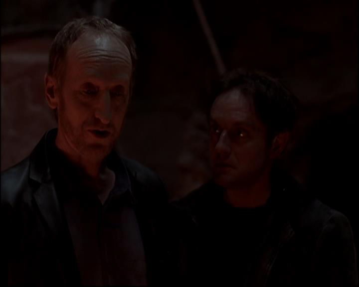 Charmed-Online-dot-816EngagedAndConfused0622.jpg Charmed-Online-dot-816EngagedAndConfused0622.jpg