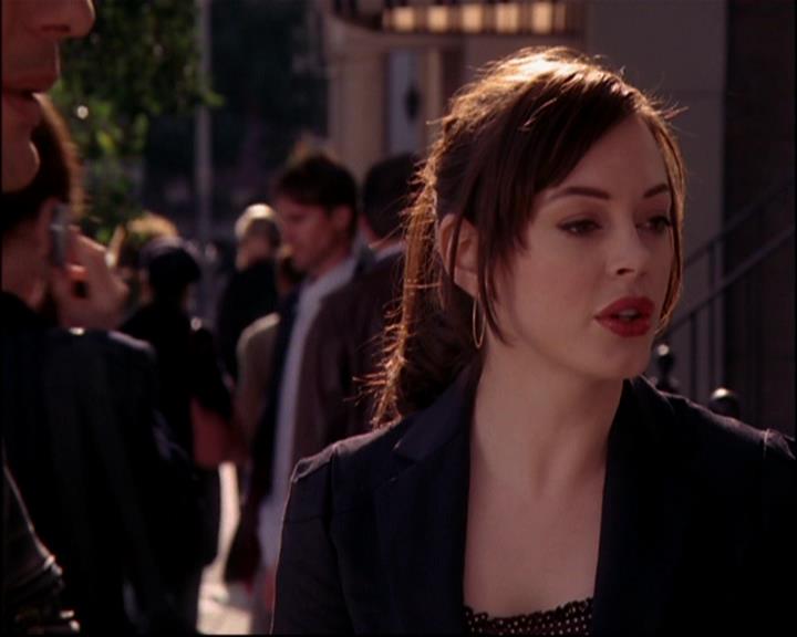 Charmed-Online-dot-816EngagedAndConfused0658.jpg Charmed-Online-dot-816EngagedAndConfused0658.jpg