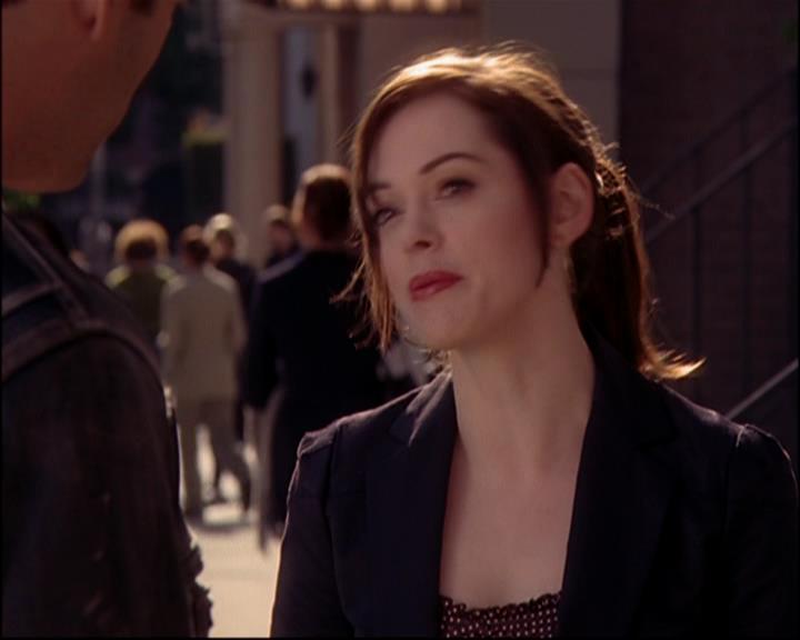 Charmed-Online-dot-816EngagedAndConfused0667.jpg Charmed-Online-dot-816EngagedAndConfused0667.jpg