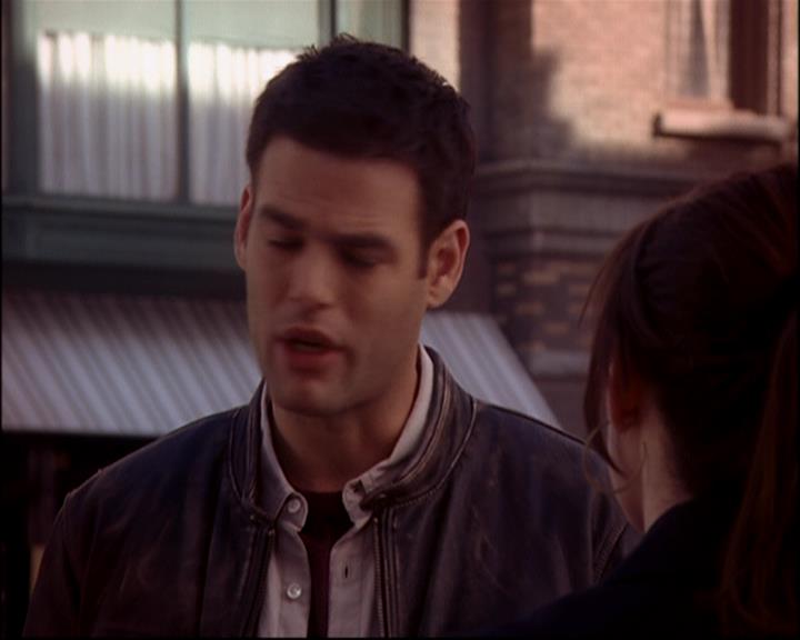 Charmed-Online-dot-816EngagedAndConfused0682.jpg