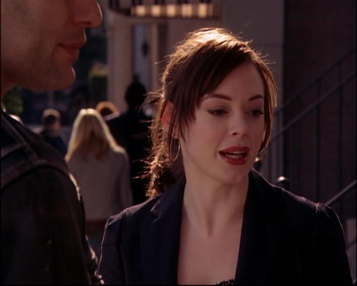 Charmed-Online-dot-816EngagedAndConfused0690.jpg