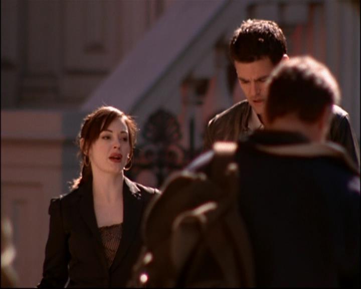 Charmed-Online-dot-816EngagedAndConfused0710.jpg Charmed-Online-dot-816EngagedAndConfused0710.jpg