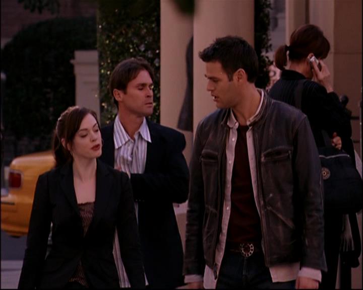 Charmed-Online-dot-816EngagedAndConfused0727.jpg Charmed-Online-dot-816EngagedAndConfused0727.jpg