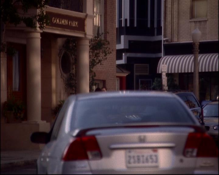 Charmed-Online-dot-816EngagedAndConfused0734.jpg Charmed-Online-dot-816EngagedAndConfused0734.jpg