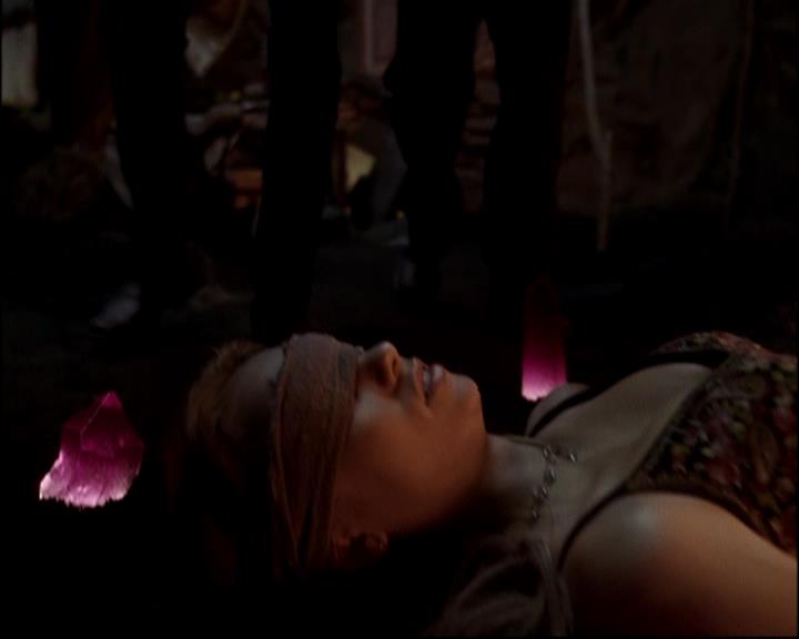 Charmed-Online-dot-816EngagedAndConfused0913.jpg Charmed-Online-dot-816EngagedAndConfused0913.jpg