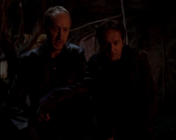 Charmed-Online-dot-816EngagedAndConfused0917.jpg Charmed-Online-dot-816EngagedAndConfused0917.jpg