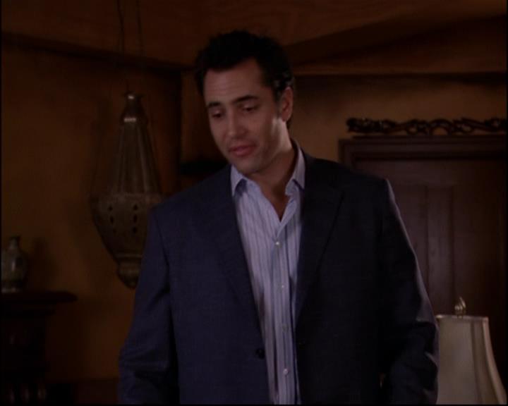 Charmed-Online-dot-816EngagedAndConfused1012.jpg Charmed-Online-dot-816EngagedAndConfused1012.jpg