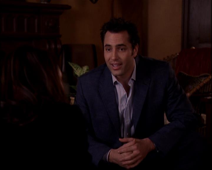 Charmed-Online-dot-816EngagedAndConfused1029.jpg Charmed-Online-dot-816EngagedAndConfused1029.jpg