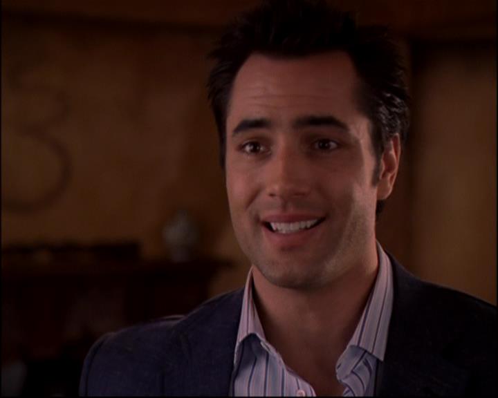 Charmed-Online-dot-816EngagedAndConfused1078.jpg Charmed-Online-dot-816EngagedAndConfused1078.jpg