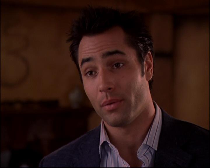 Charmed-Online-dot-816EngagedAndConfused1083.jpg Charmed-Online-dot-816EngagedAndConfused1083.jpg