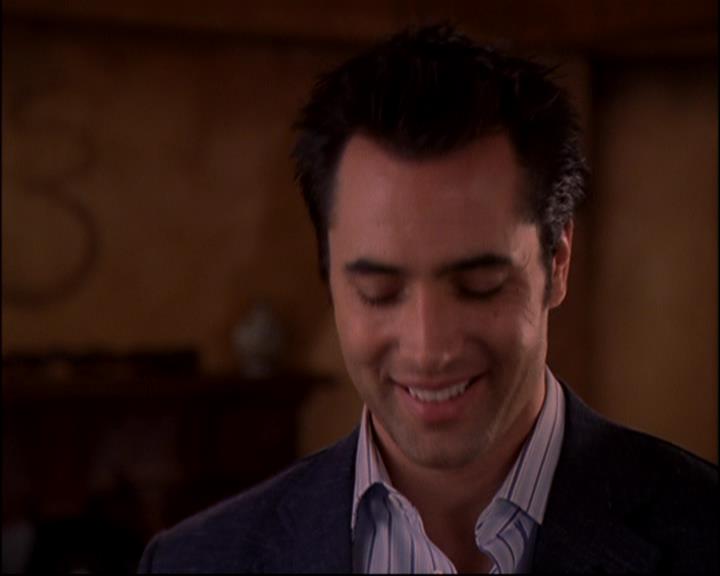 Charmed-Online-dot-816EngagedAndConfused1095.jpg Charmed-Online-dot-816EngagedAndConfused1095.jpg