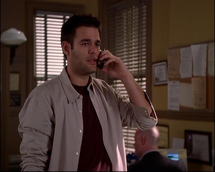 Charmed-Online-dot-816EngagedAndConfused1119.jpg Charmed-Online-dot-816EngagedAndConfused1119.jpg