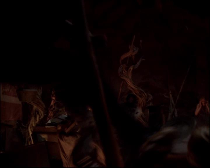 Charmed-Online-dot-816EngagedAndConfused1232.jpg Charmed-Online-dot-816EngagedAndConfused1232.jpg