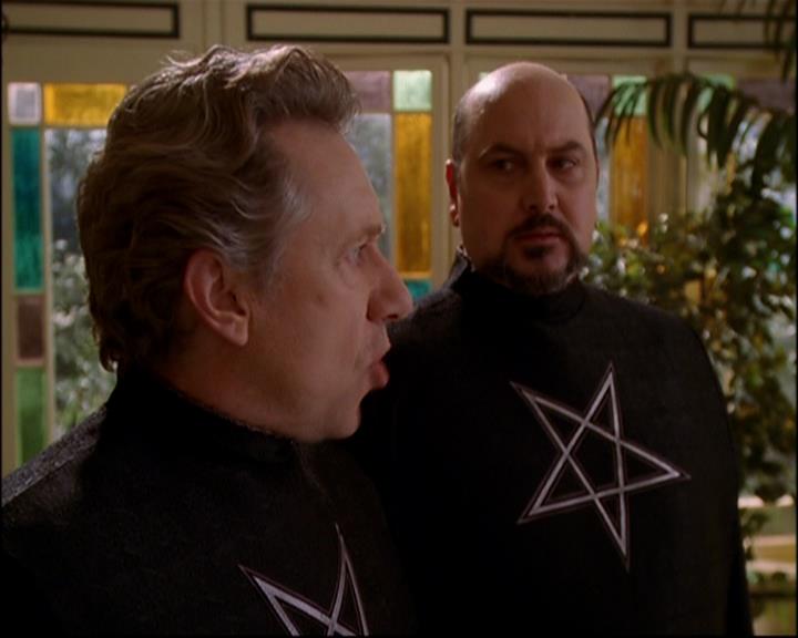 Charmed-Online-dot-816EngagedAndConfused1341.jpg Charmed-Online-dot-816EngagedAndConfused1341.jpg