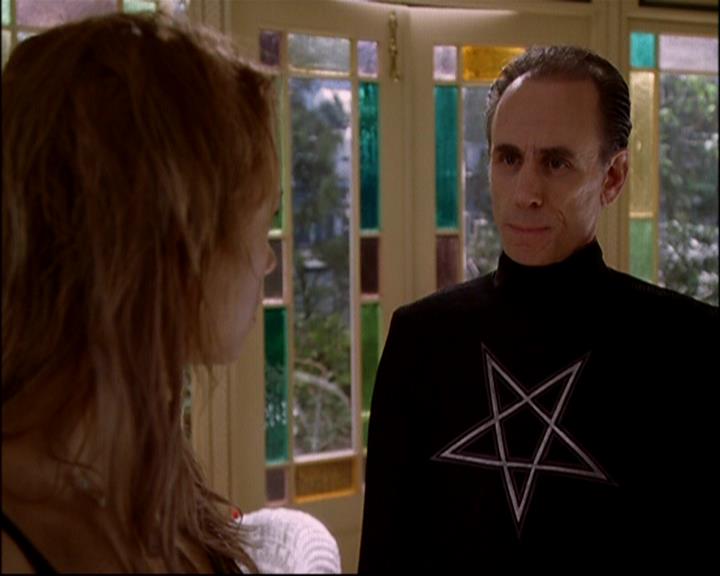 Charmed-Online-dot-816EngagedAndConfused1351.jpg Charmed-Online-dot-816EngagedAndConfused1351.jpg