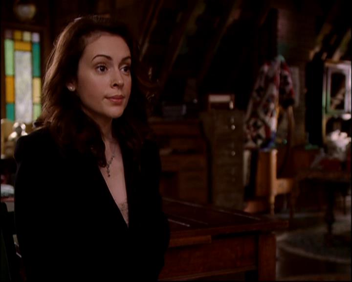 Charmed-Online-dot-816EngagedAndConfused1479.jpg Charmed-Online-dot-816EngagedAndConfused1479.jpg