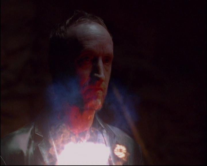 Charmed-Online-dot-816EngagedAndConfused1527.jpg Charmed-Online-dot-816EngagedAndConfused1527.jpg