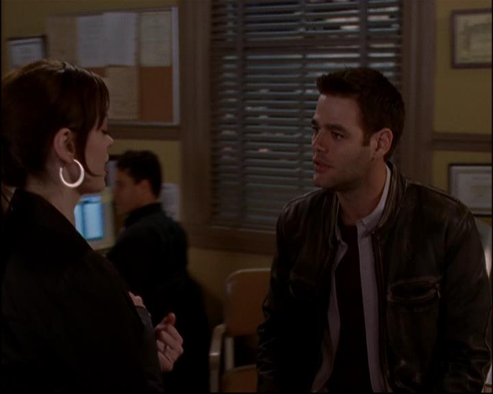 Charmed-Online-dot-816EngagedAndConfused1567.jpg