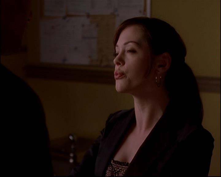 Charmed-Online-dot-816EngagedAndConfused1586.jpg