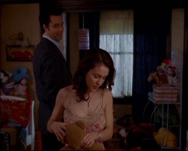 Charmed-Online-dot-816EngagedAndConfused1663.jpg Charmed-Online-dot-816EngagedAndConfused1663.jpg