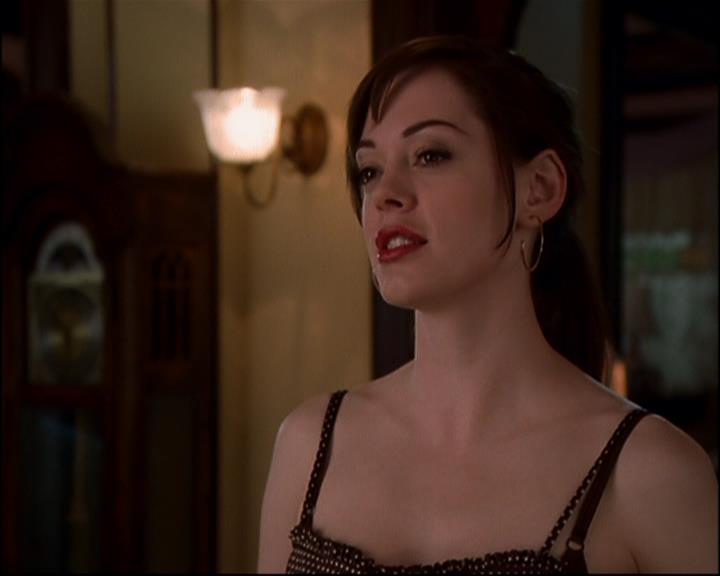 Charmed-Online-dot-816EngagedAndConfused1889.jpg