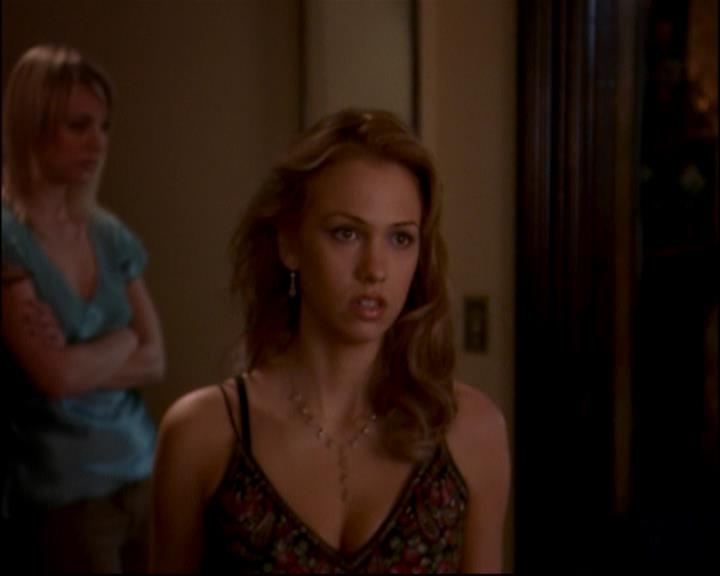 Charmed-Online-dot-816EngagedAndConfused1904.jpg Charmed-Online-dot-816EngagedAndConfused1904.jpg