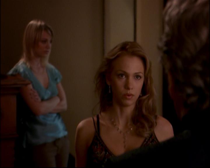 Charmed-Online-dot-816EngagedAndConfused1905.jpg Charmed-Online-dot-816EngagedAndConfused1905.jpg