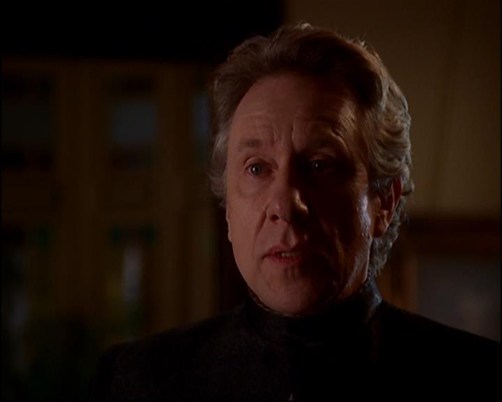 Charmed-Online-dot-816EngagedAndConfused1911.jpg Charmed-Online-dot-816EngagedAndConfused1911.jpg