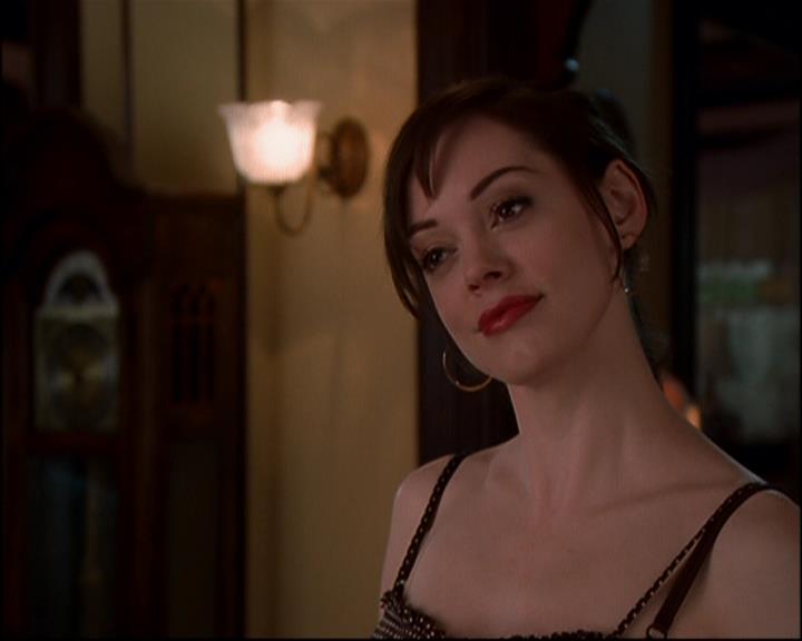 Charmed-Online-dot-816EngagedAndConfused1956.jpg Charmed-Online-dot-816EngagedAndConfused1956.jpg