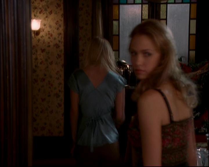 Charmed-Online-dot-816EngagedAndConfused1973.jpg