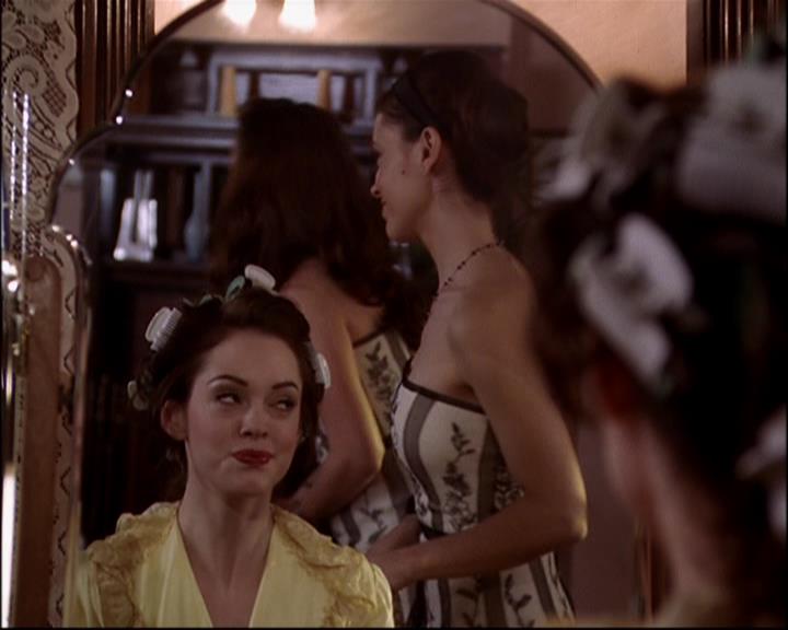 Charmed-Online-dot-816EngagedAndConfused2018.jpg Charmed-Online-dot-816EngagedAndConfused2018.jpg