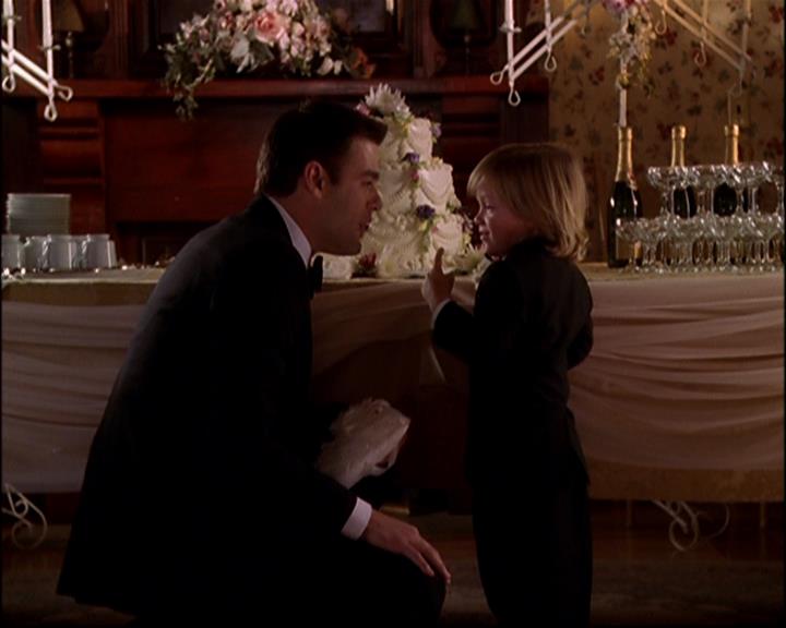 Charmed-Online-dot-816EngagedAndConfused2032.jpg Charmed-Online-dot-816EngagedAndConfused2032.jpg