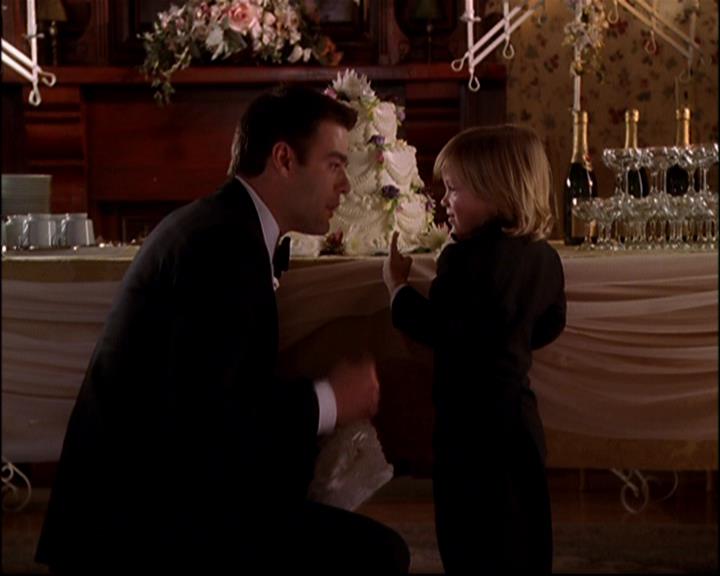 Charmed-Online-dot-816EngagedAndConfused2034.jpg Charmed-Online-dot-816EngagedAndConfused2034.jpg