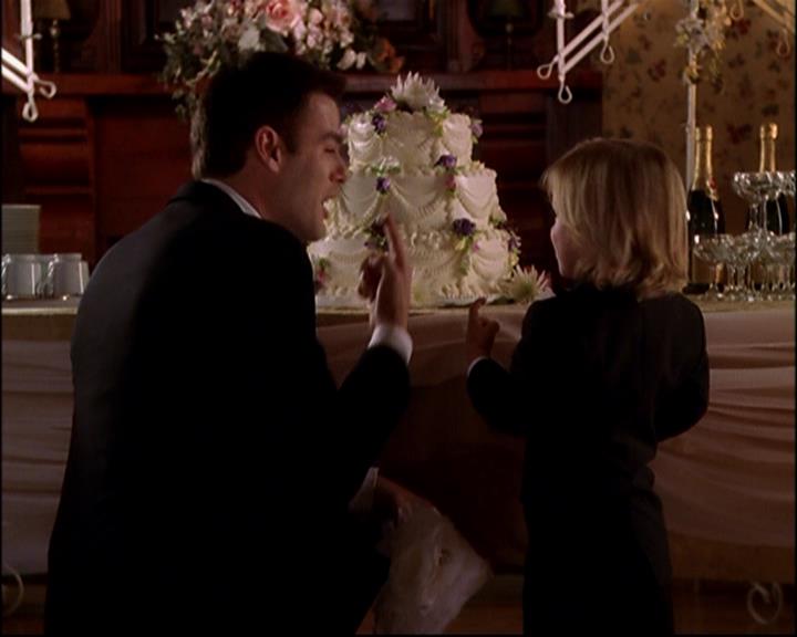 Charmed-Online-dot-816EngagedAndConfused2039.jpg Charmed-Online-dot-816EngagedAndConfused2039.jpg