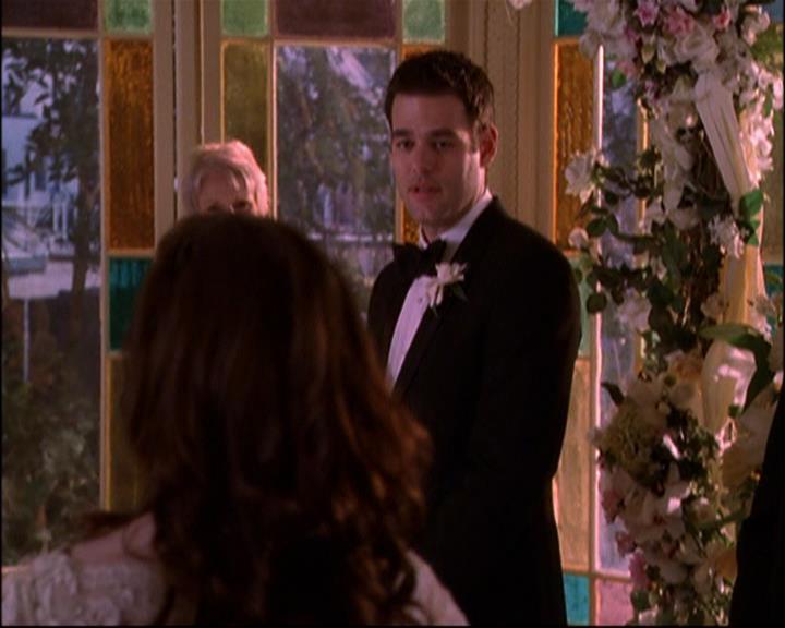 Charmed-Online-dot-816EngagedAndConfused2114.jpg Charmed-Online-dot-816EngagedAndConfused2114.jpg