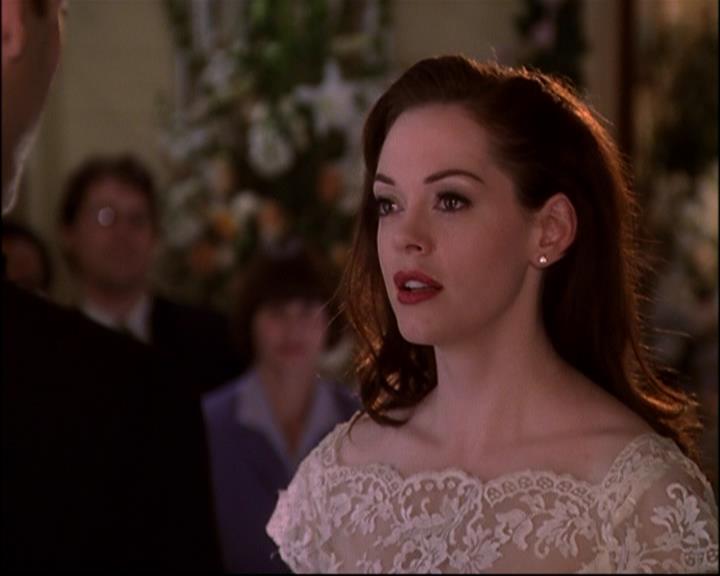 Charmed-Online-dot-816EngagedAndConfused2120.jpg Charmed-Online-dot-816EngagedAndConfused2120.jpg