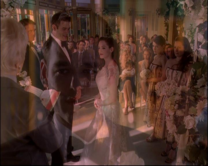 Charmed-Online-dot-816EngagedAndConfused2133.jpg Charmed-Online-dot-816EngagedAndConfused2133.jpg