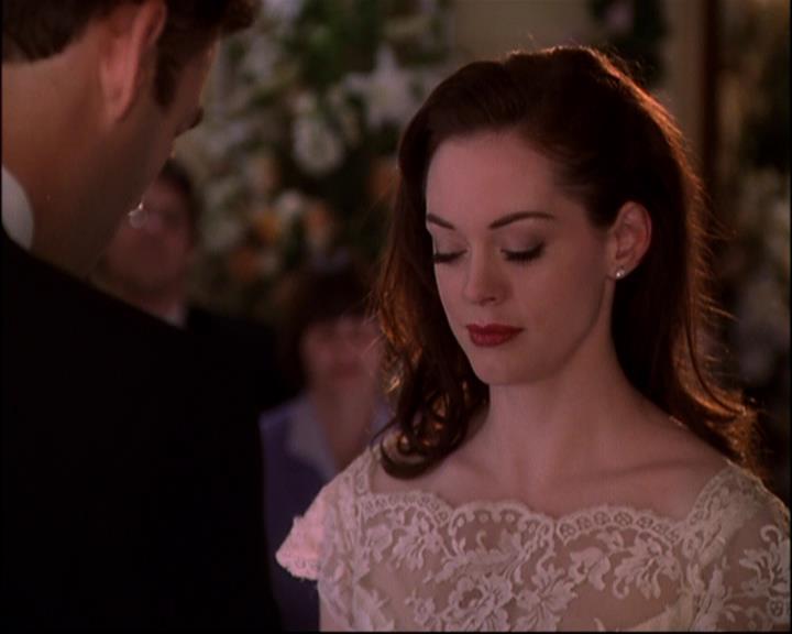 Charmed-Online-dot-816EngagedAndConfused2193.jpg Charmed-Online-dot-816EngagedAndConfused2193.jpg