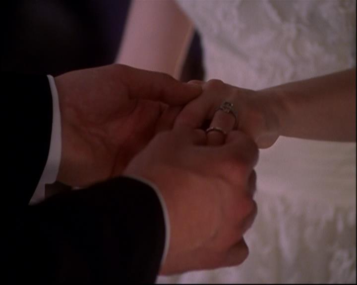 Charmed-Online-dot-816EngagedAndConfused2195.jpg Charmed-Online-dot-816EngagedAndConfused2195.jpg