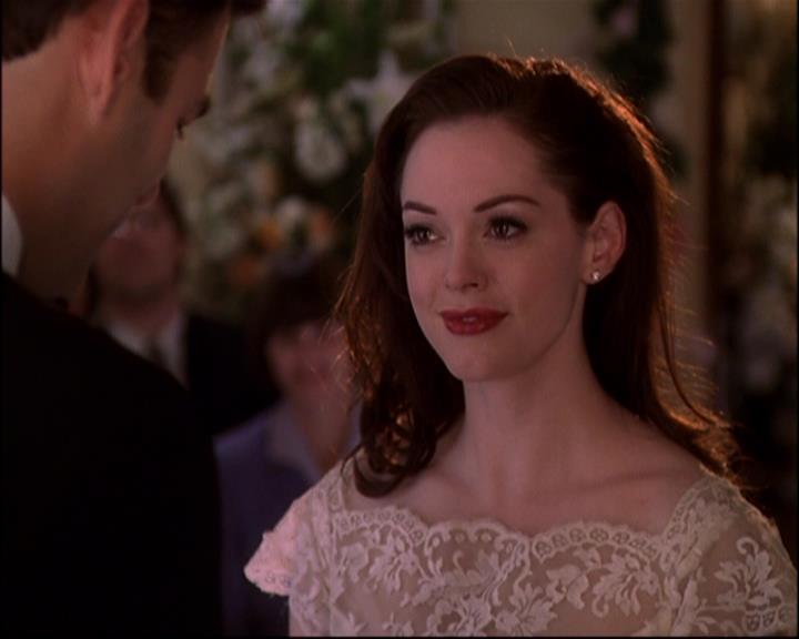 Charmed-Online-dot-816EngagedAndConfused2198.jpg Charmed-Online-dot-816EngagedAndConfused2198.jpg